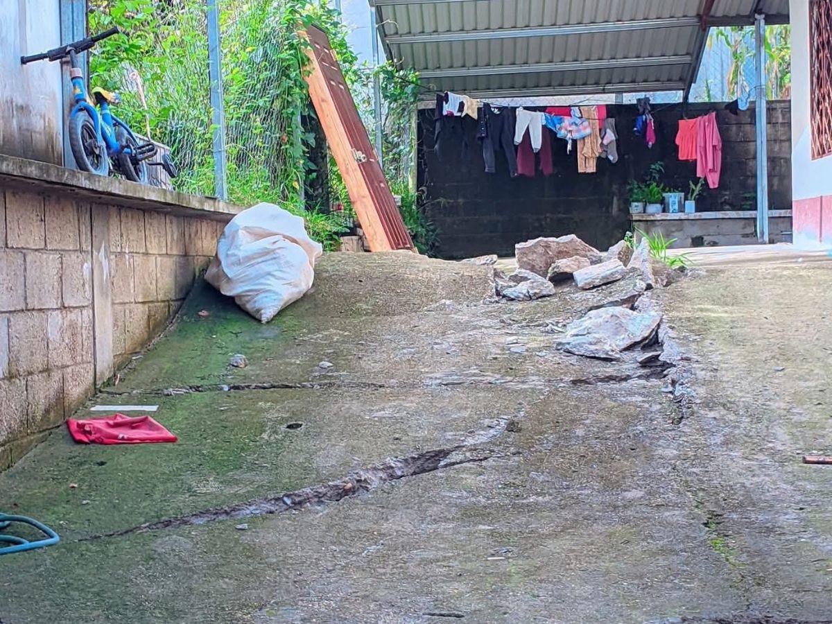 Falla geológica destruye viviendas y provoca evacuaciones en Ocotepeque