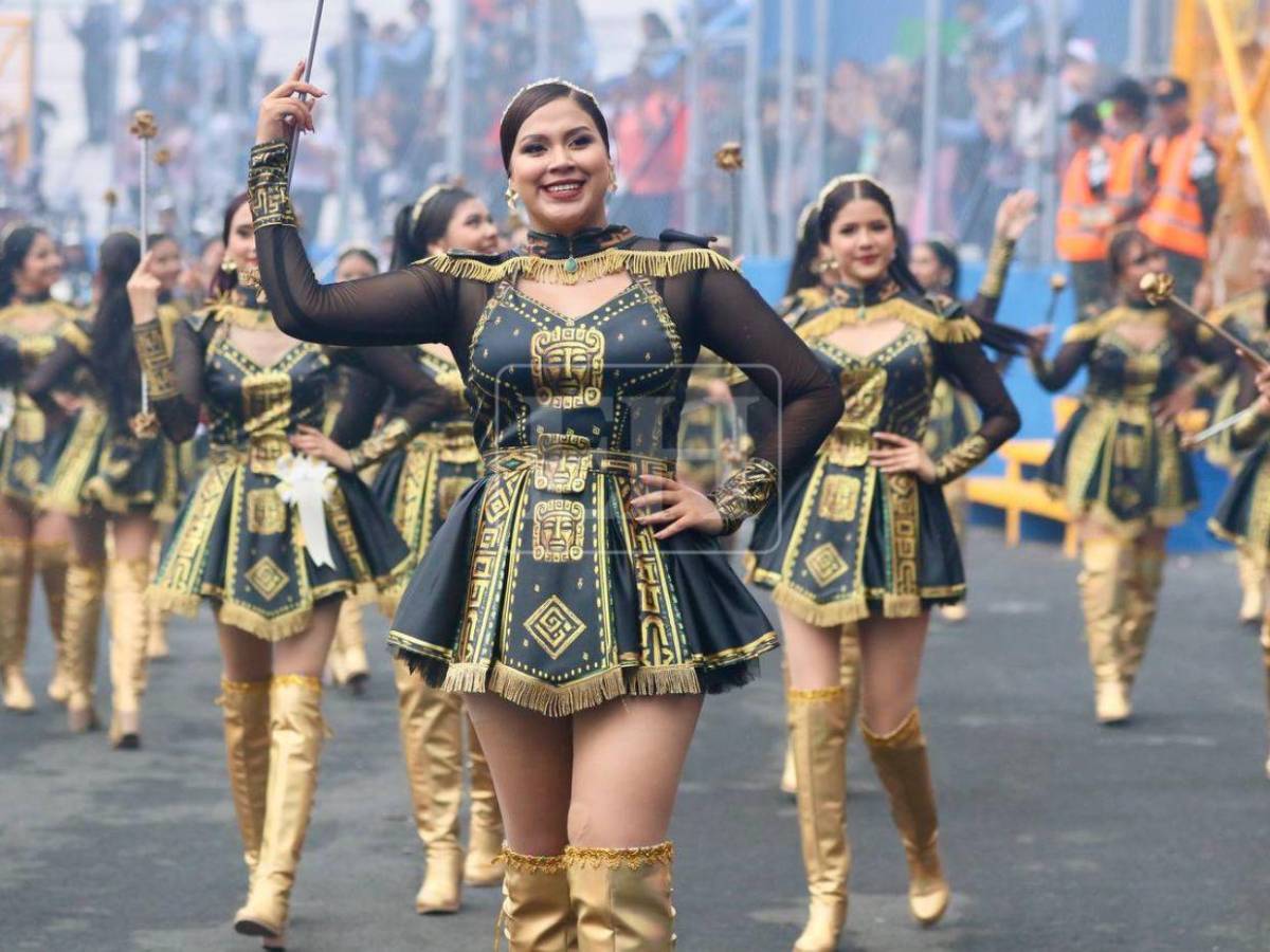 Inspirados en la cultura maya: así fueron los trajes de las palillonas del Central Vicente Cáceres