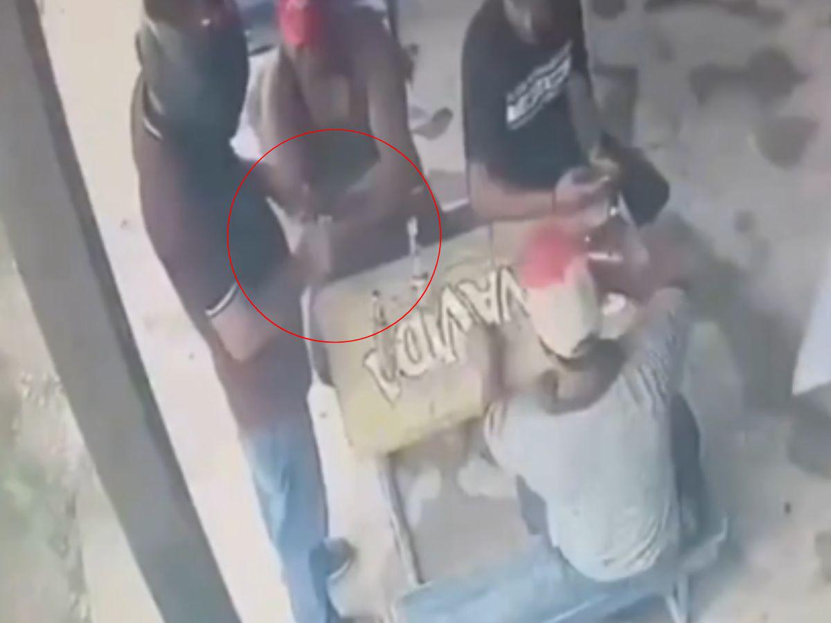 Cámaras captaron el crimen de Juan Bautista: sicario lo saludó y después lo asesinó en Olancho