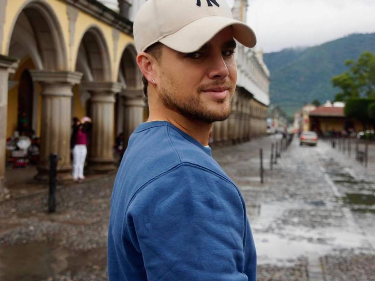 Ya casi te llego: Piloto colombiano responde a Alejandra Rubio, ¿viajará por ella a Honduras?