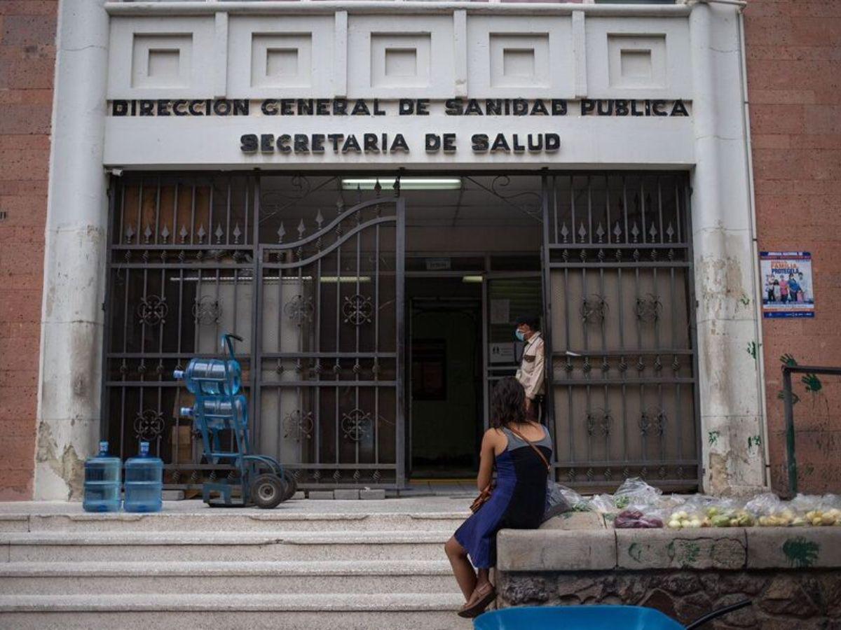 ¿Por qué Asfura decidió administrar directamente la Sesal?