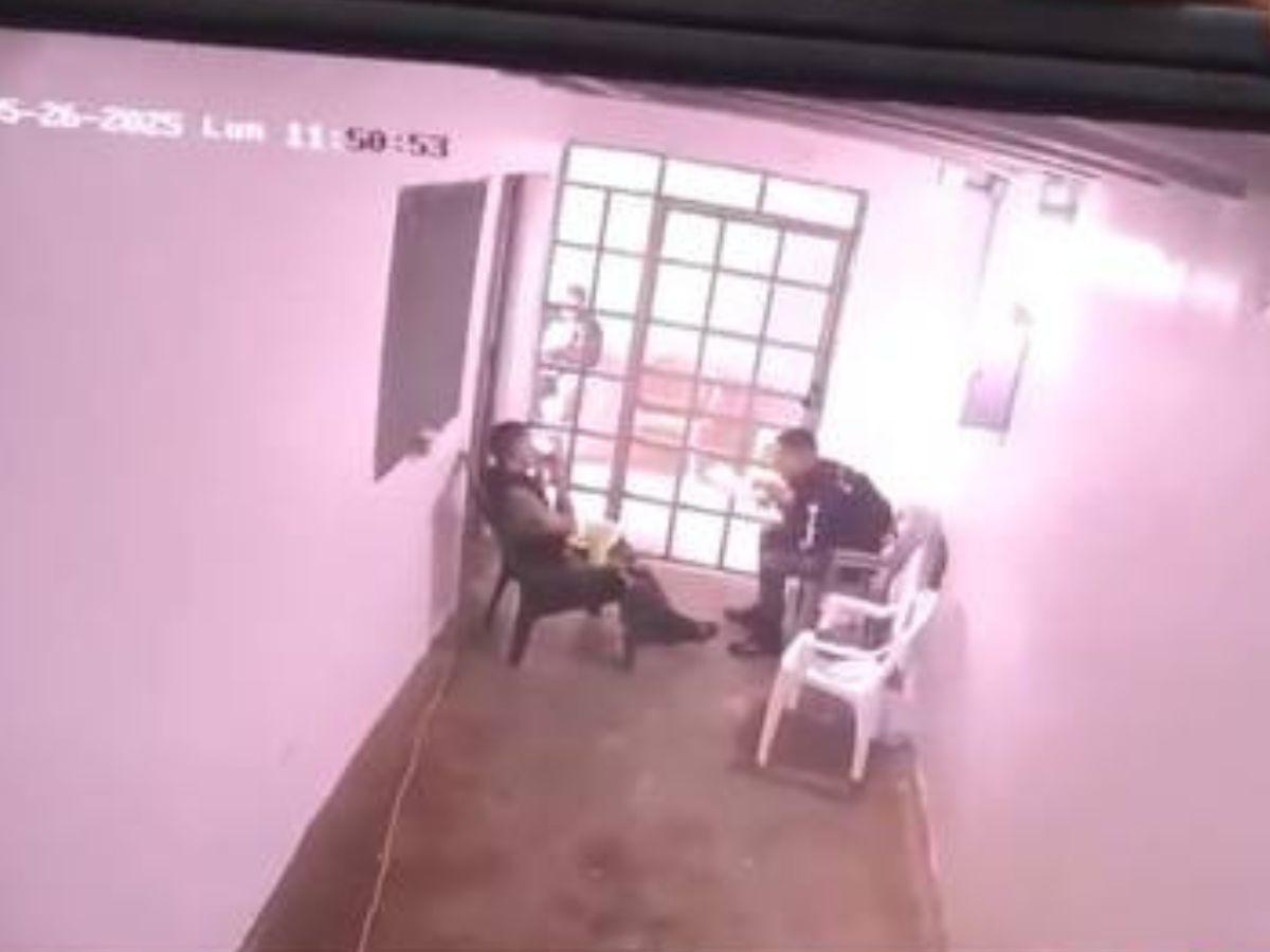 Monitoreado 24/7 : así es la celda donde permanece recluido, gerente de Koriun, Iván Velásquez