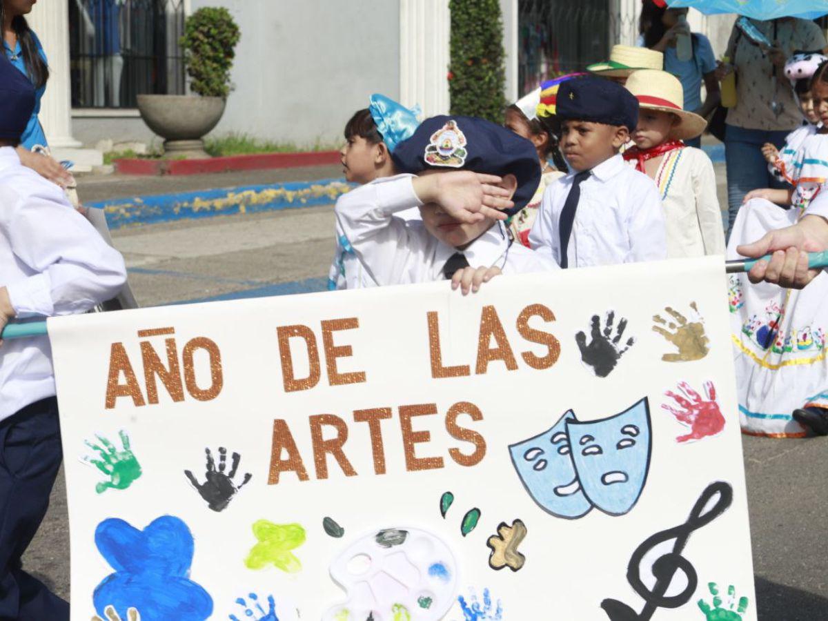 Pequeños con grandes sueños: un homenaje a las profesiones y oficios en los desfiles patrios