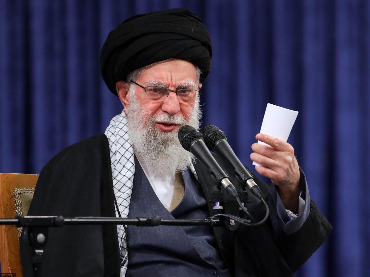 ¿Quién era Ali Jameneí, el líder supremo de Irán al que EEUU e Israel mataron en ataque?