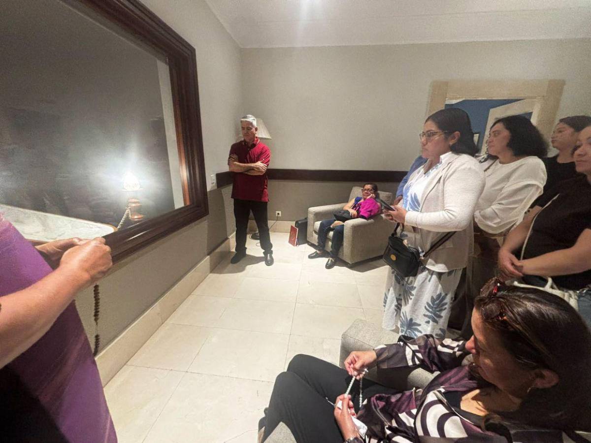 José Vicente Nácher preside misa exequial por monseñor Teodoro Gómez en España