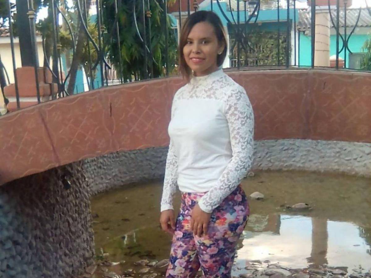 Fidelina Portillo, joven que fue apuñalada tras pleito por unos audífonos en Comayagua