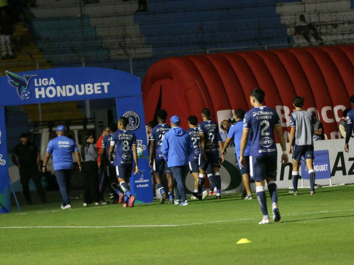 Fiesta de la Ultra Fiel, apagones, celebración de Espinel y la eliminación del Motagua