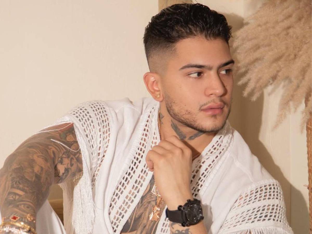 ¿Quién es B King, el cantante por el que Petro pide ayuda a Sheinbaum?