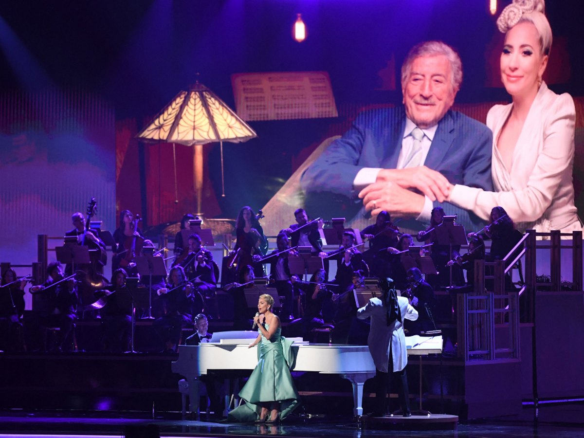 Tributos, humor y un mensaje de paz, así se vivió el Grammy 2022