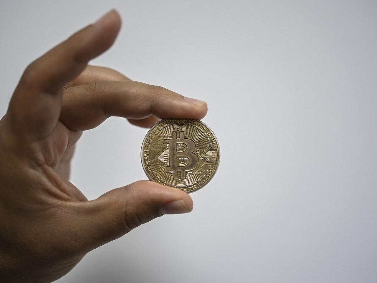 El Salvador comprará un bitcoin cada día, anuncia Bukele