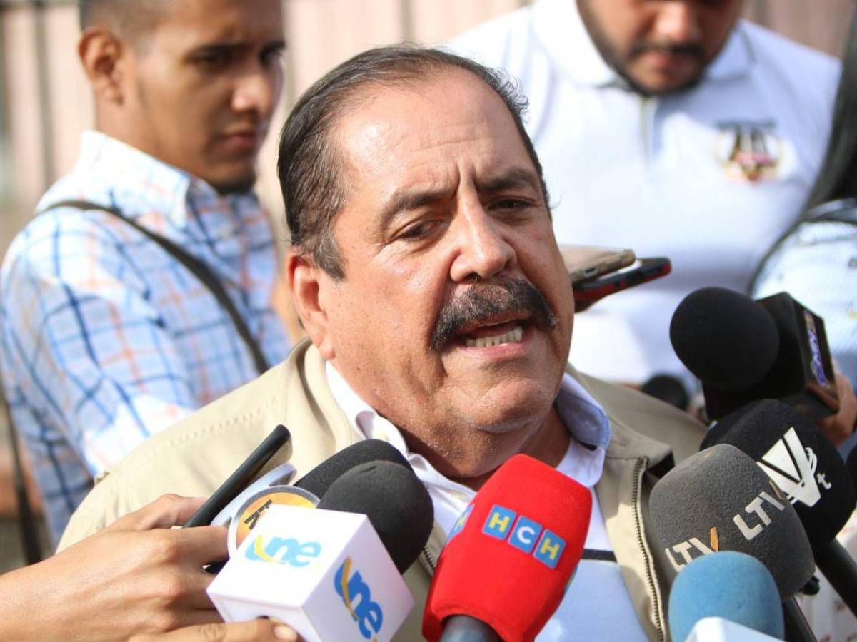 Silencio y sin avances tras un año de que Carlos Zelaya admitiera que se reunió con narcos