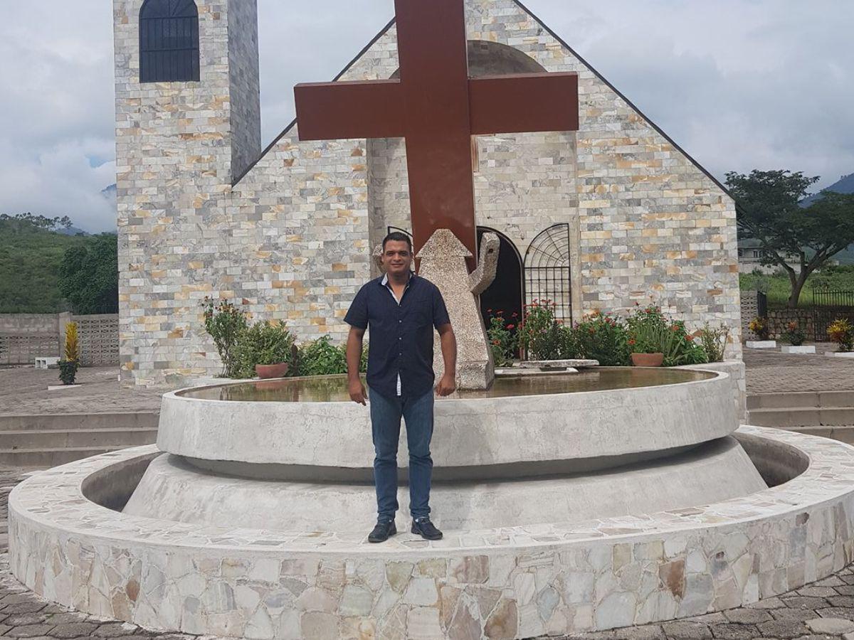 Su cuerpo fue hallado carbonizado en su propiedad: el misterioso caso de Edgardo Becerra en Tela