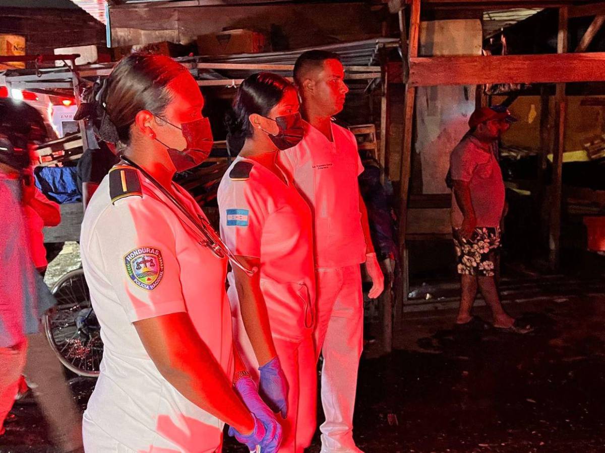 Imágenes de incendio devorador en Mercado Medina en SPS: Todo está rostizado ya