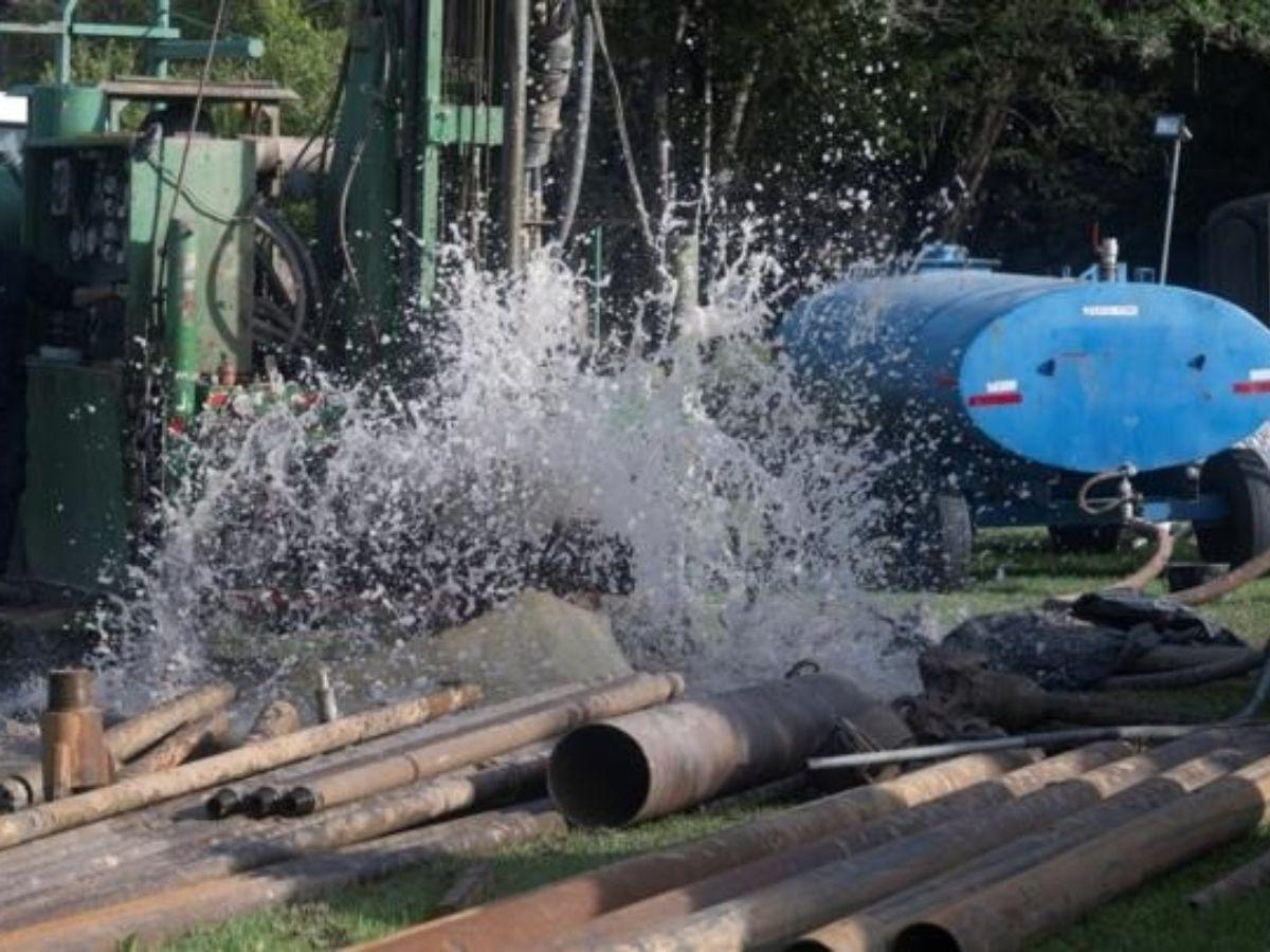 “Plan B” por sequía en Uruguay: perforan en parque de la capital en busca de agua