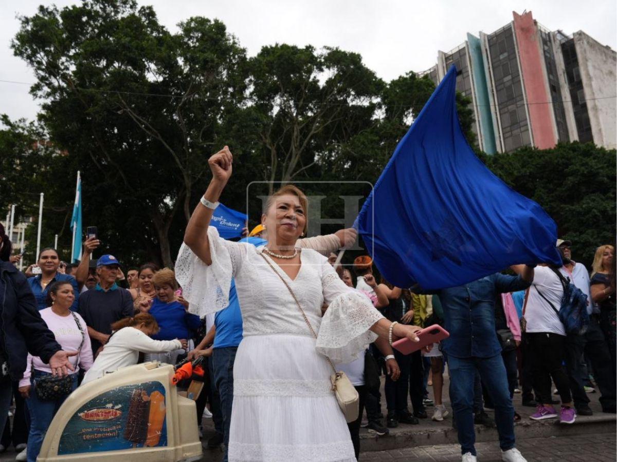 “Sin odio, sin venganza”: el mensaje de Asfura a la militancia del PN en la plaza La Merced