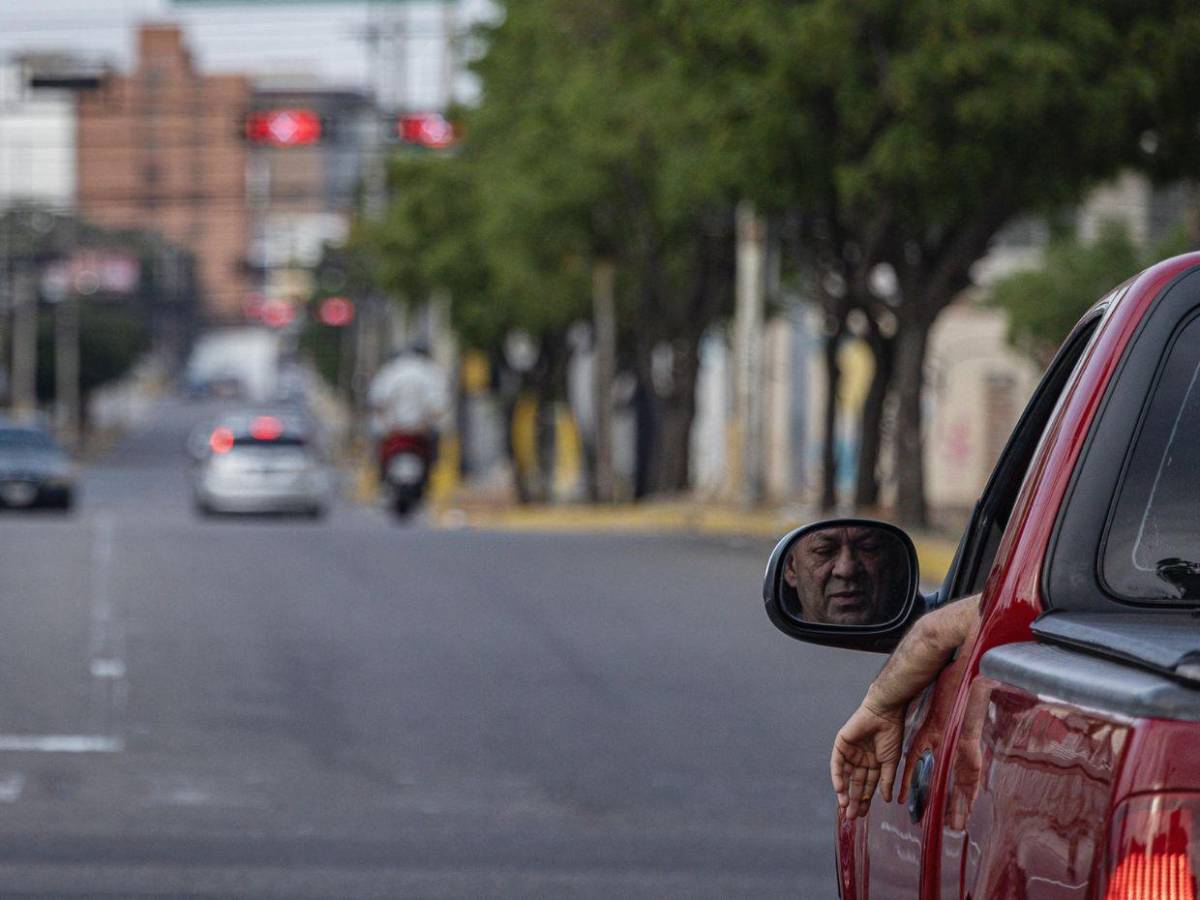 Venezuela con calles vacías y supermercados abarrotados tras captura de Maduro