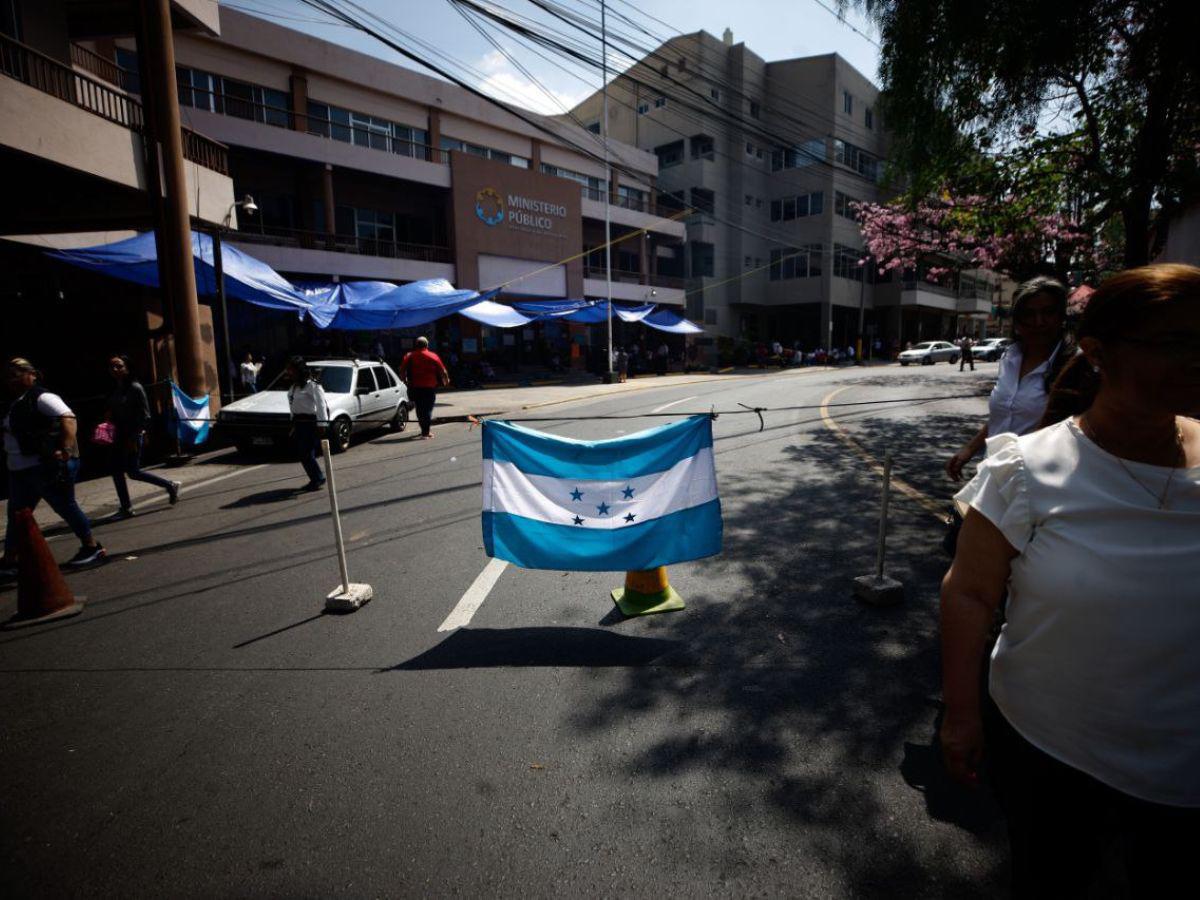 Después de más de dos meses, la crisis laboral en el Ministerio Público podría llegar a su fin