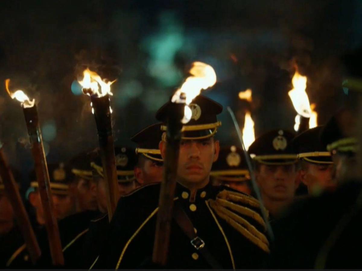 En fotos: Bukele rinde homenaje a Francisco Morazán con traslado de sus restos a un nuevo mausoleo