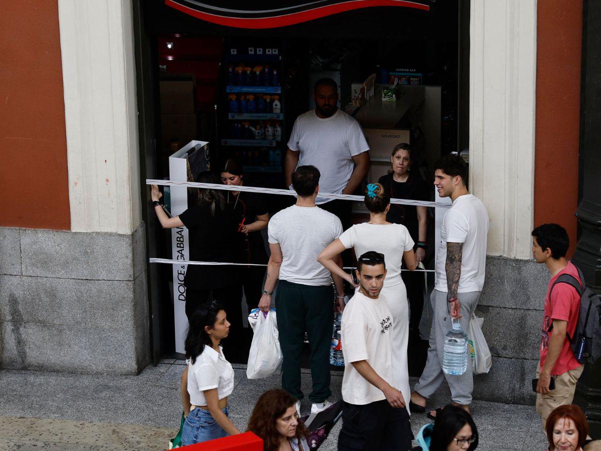 Caos e incertidumbre en las calles de España ante apagón eléctrico: ¿Cómo está afectando?