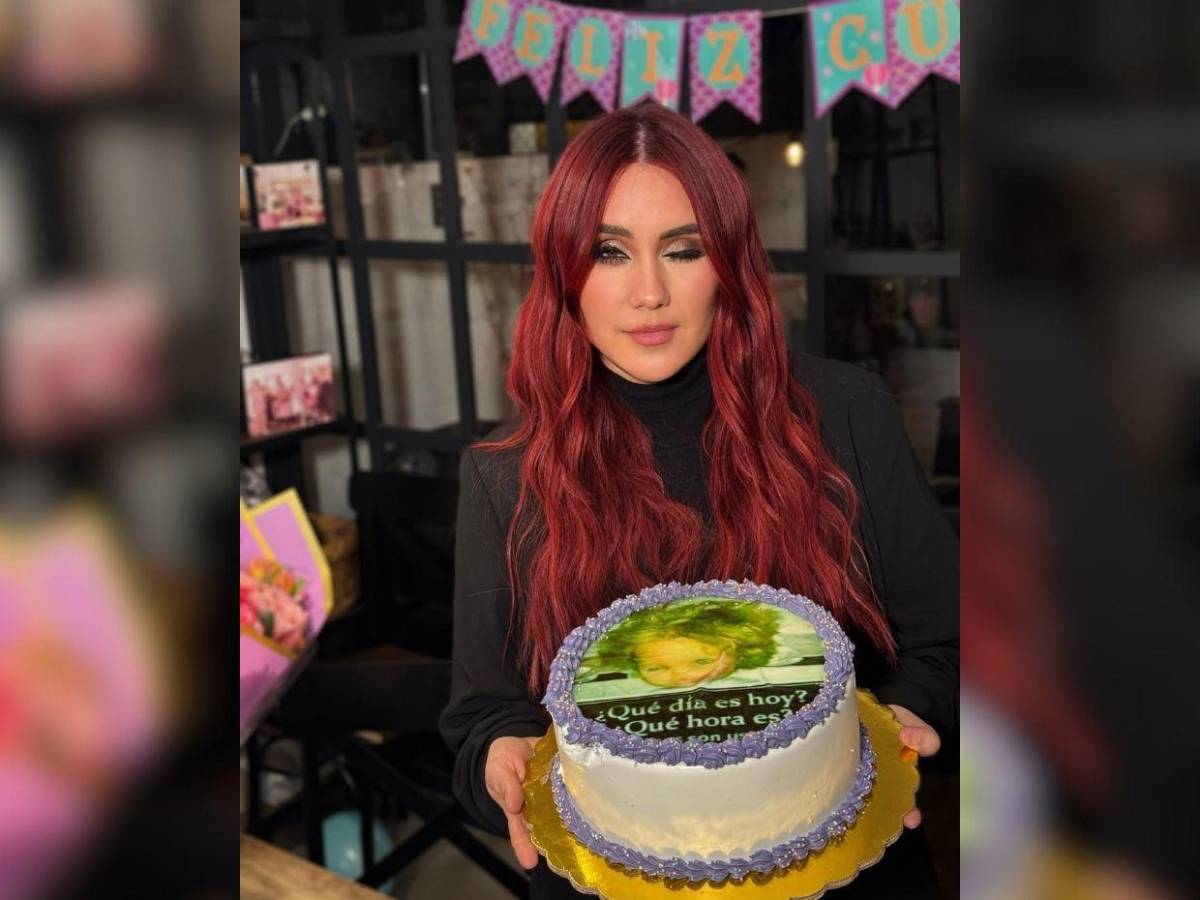 Dulce María anuncia su segundo embarazo con una emotiva sesión