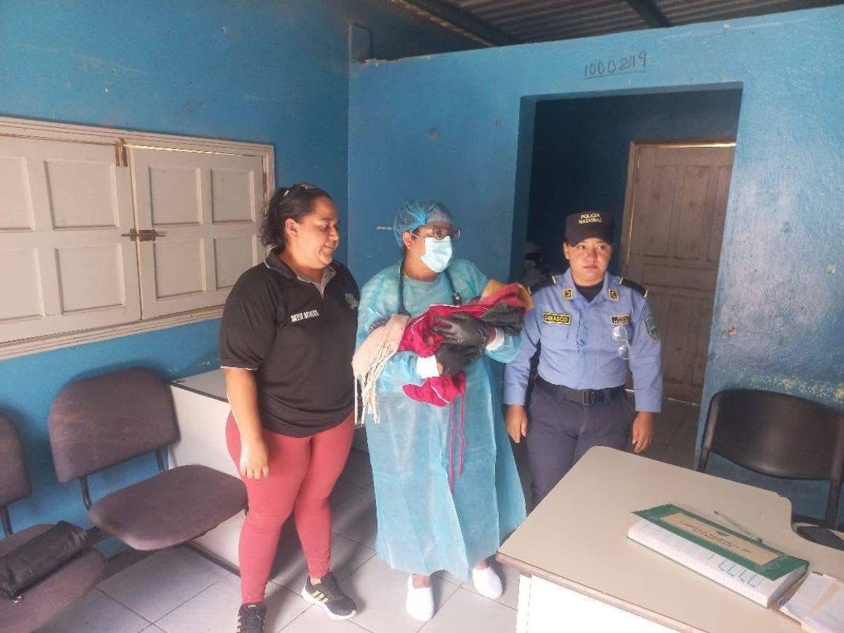 Bebé abandonado en una bolsa negra en Lepaterique: ¿Qué se sabe de su estado de salud?