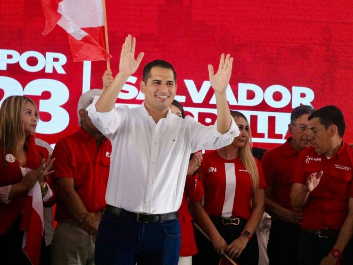 Libre se convirtió en lo que criticaba: Frases de Jhosy Toscano, elegido a sustituir a Ana Paola Hall