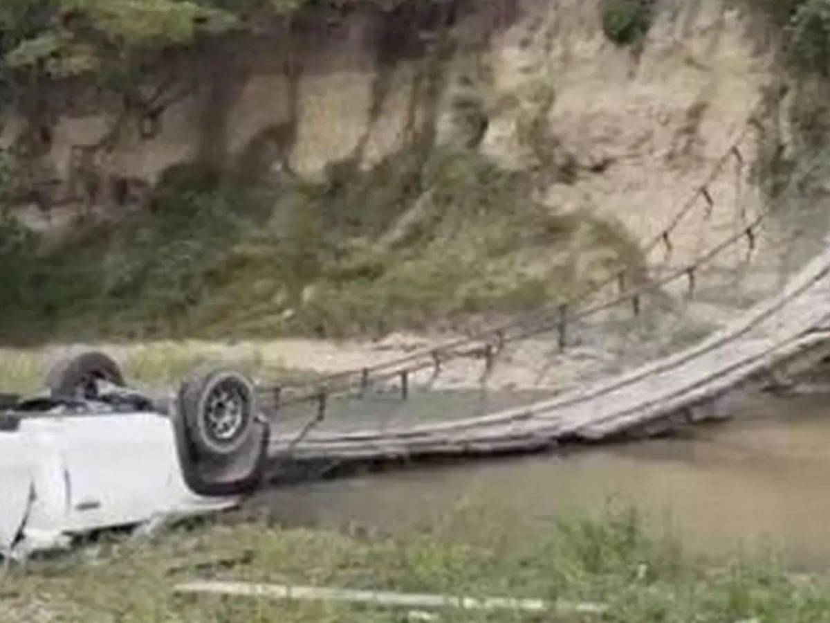 De madera y cables: así era el puente donde murieron padre, madre e hija en Ocotepeque