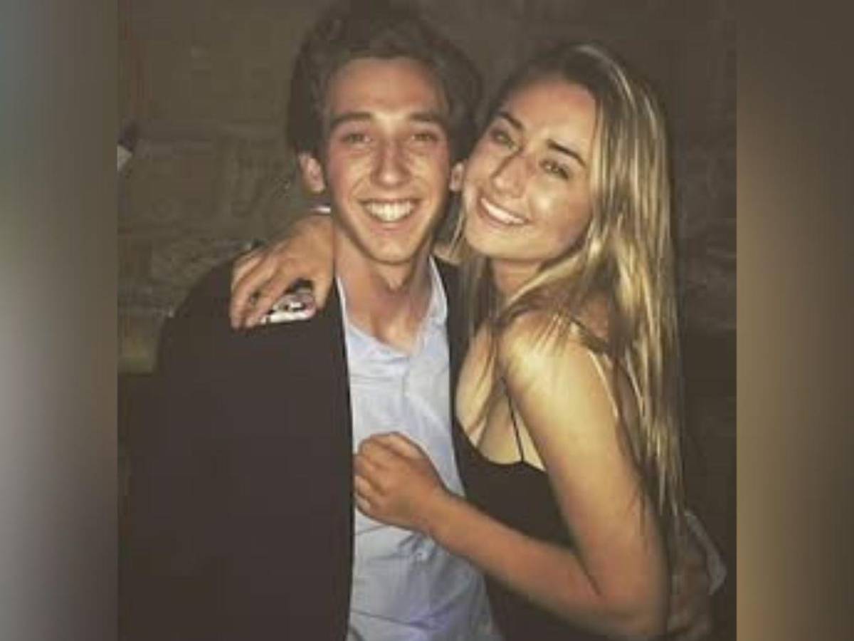 Turista muere alcanzado por rayo en playa de Florida durante luna de miel