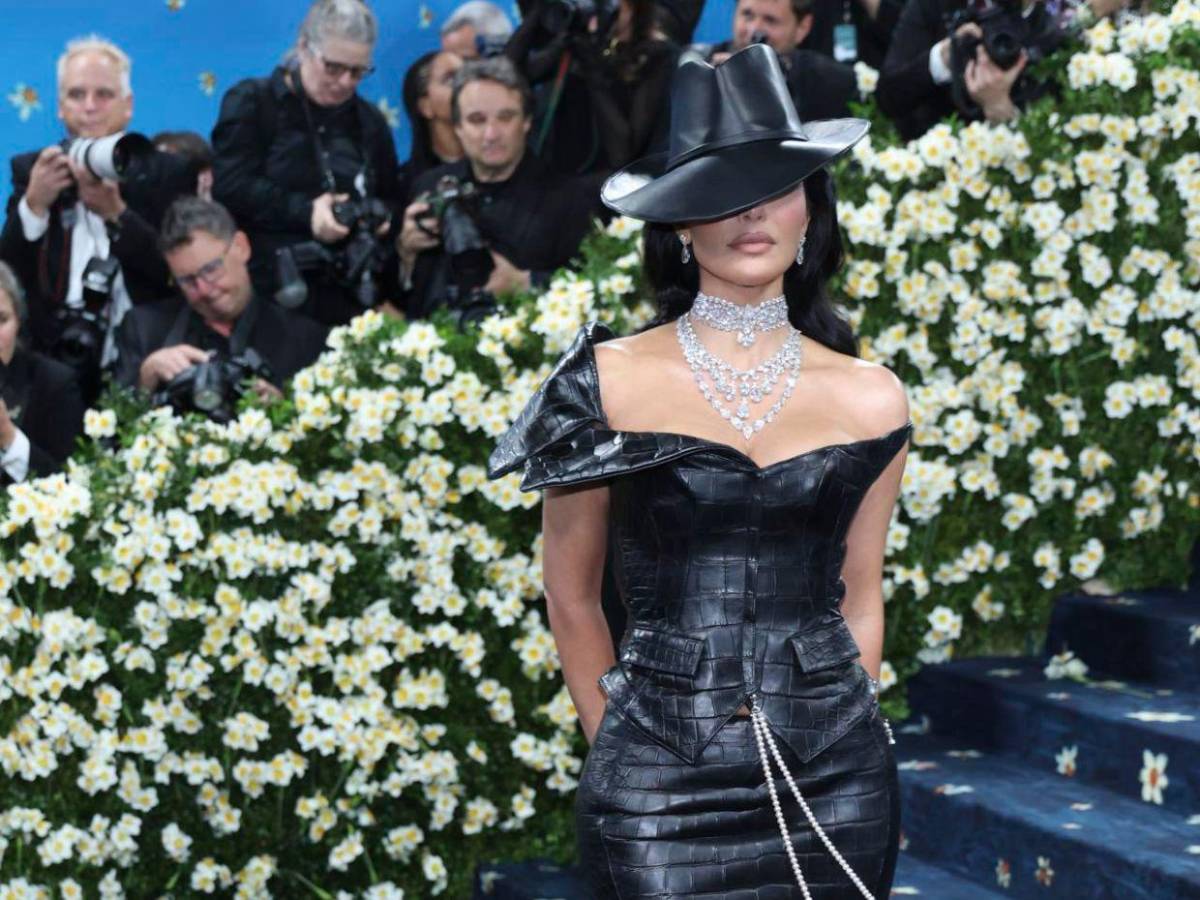 Kim, Kendall y Kylie sorprenden en la Met Gala 2025