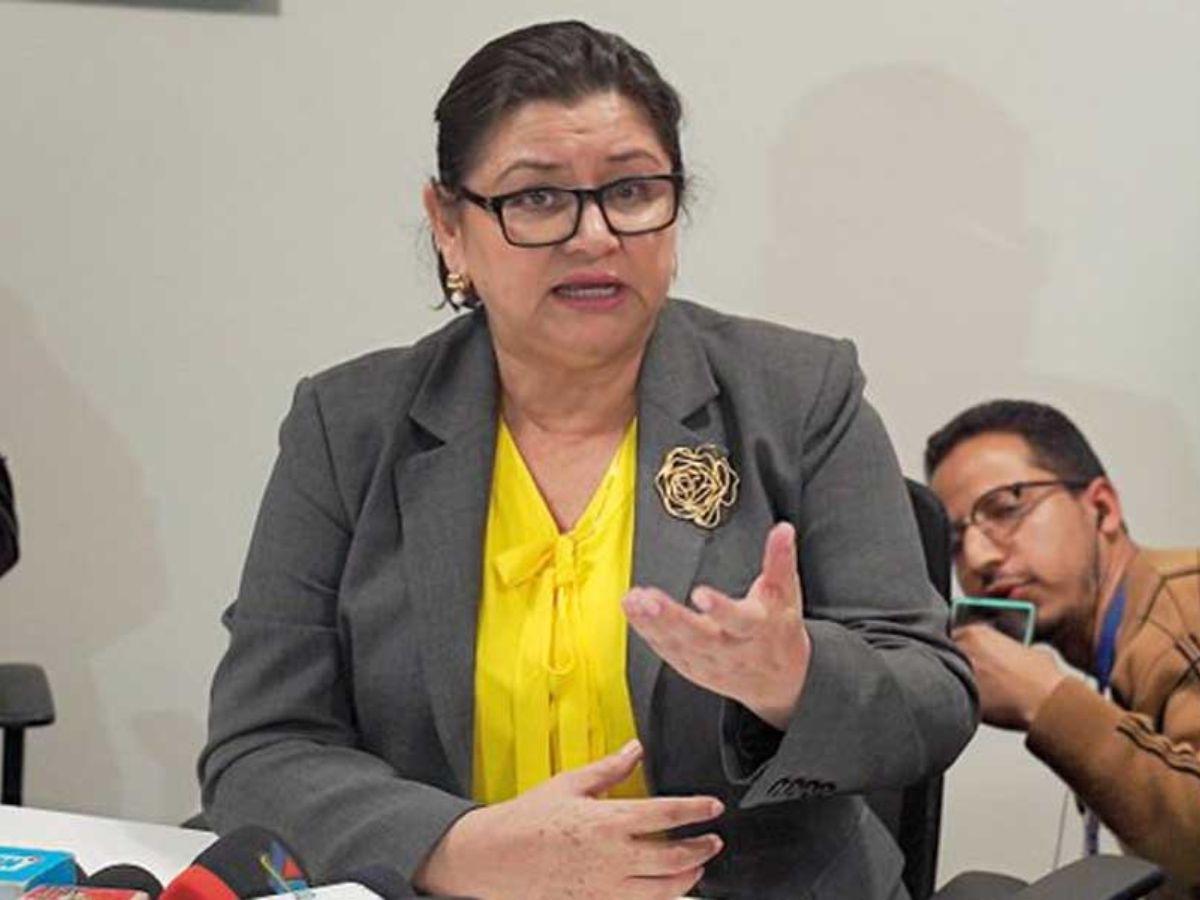 Jugoso sueldo: ¿De cuánto es el salario que se recetó Carla Paredes en su nueva plaza?