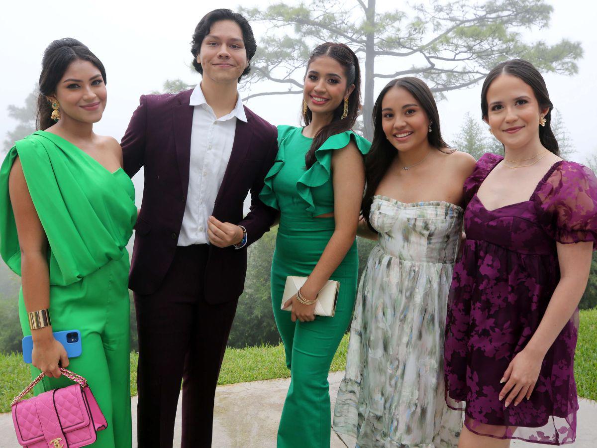 DelCampo School: Senior breakfast entre naturaleza