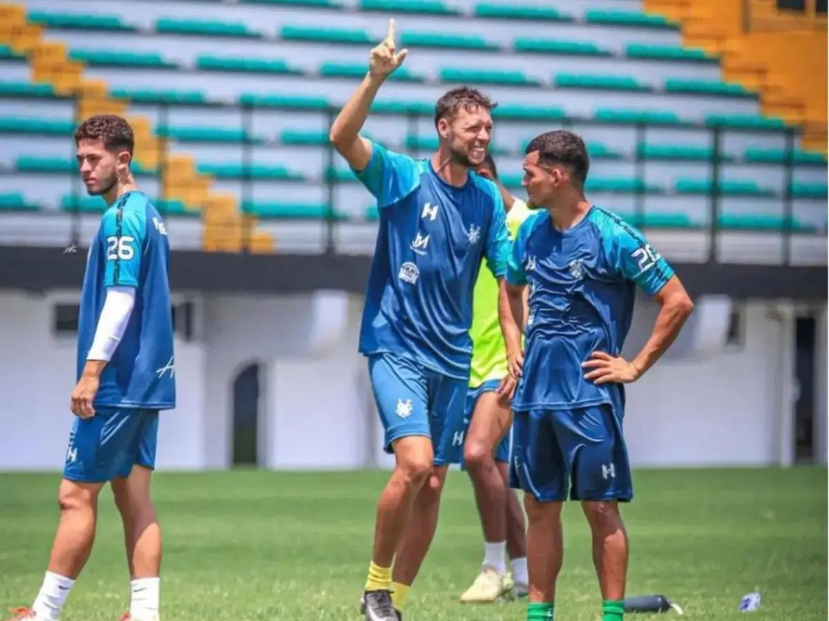 Fichajes: Deja Olimpia y se va al extranjero, Motagua con alta y Marathón saca la chequera