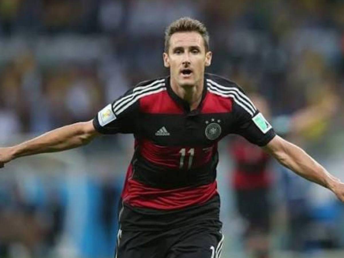 La emotiva llamada de Klose y Messi organizada por Scaloni, DT de Argentina
