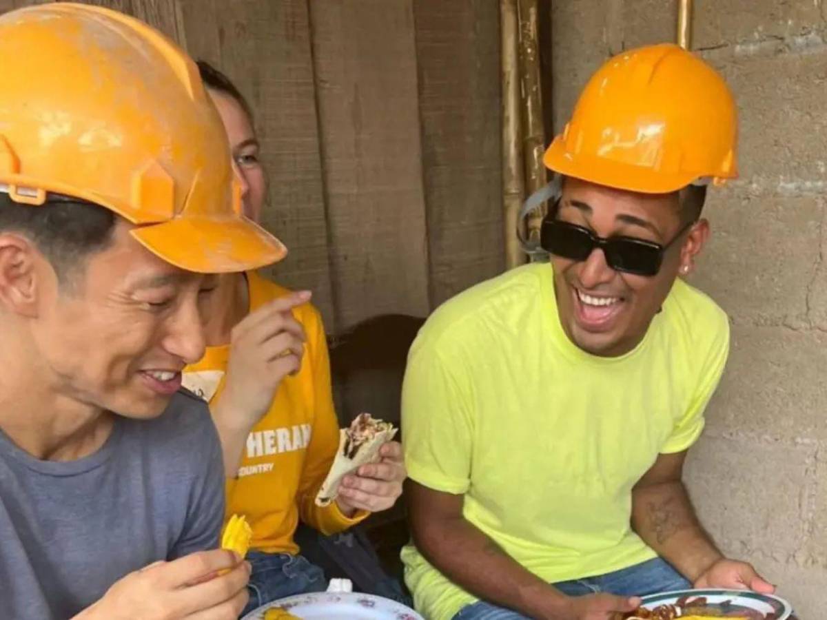 ¿Supremo donó L100,000 a proyecto educativo de Shin Fujiyama? Esto se sabe