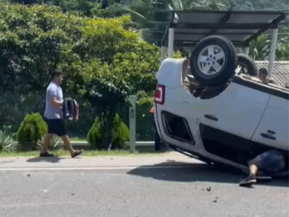 “El carro venía zigzagueando y voló”: así fue el accidente que dejó a dos niños muertos en Omoa