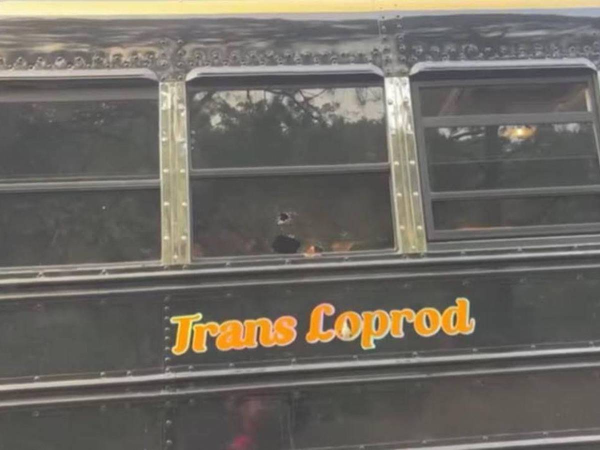 Primeras imágenes del atentado contra una pareja en un bus interurbano de Güinope