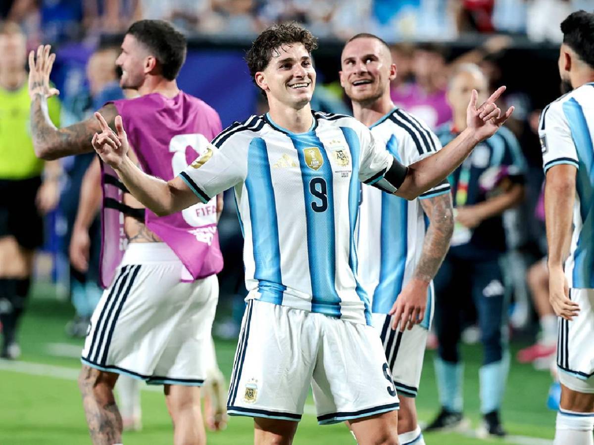 FIFA quiere que Messi llegue a la final: Grave denuncia previo al Argentina-Inglaterra del Mundial