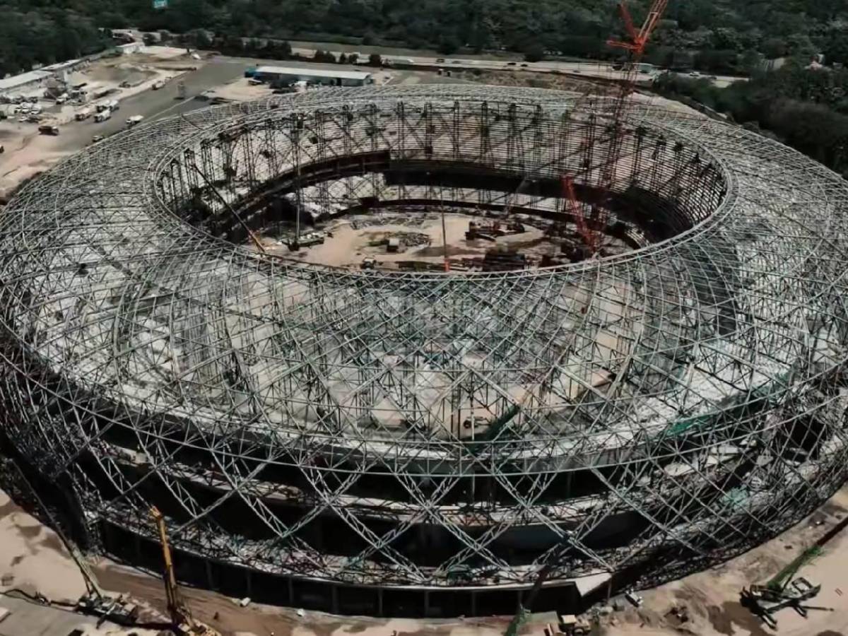 El Salvador hace historia: Así avanza la construcción del estadio más grande de Centroamérica