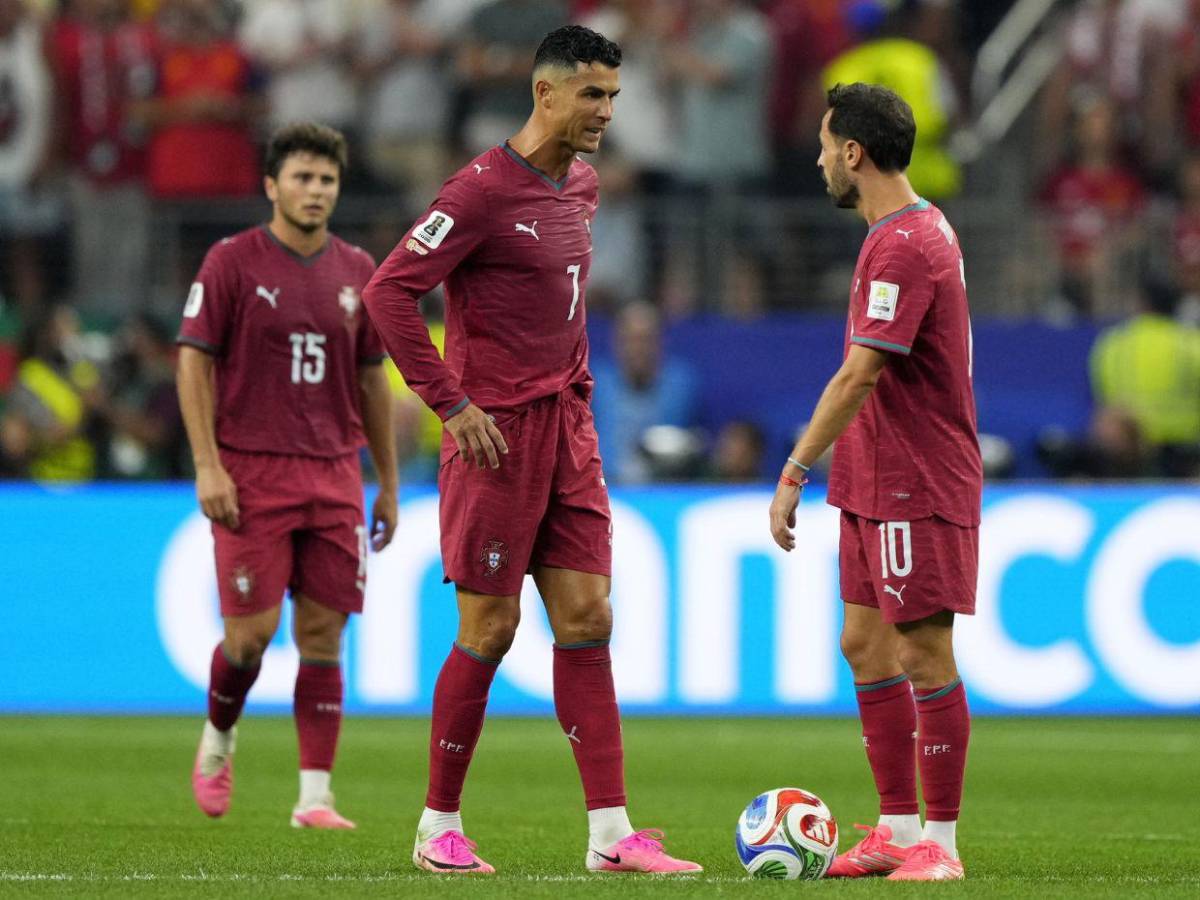 ¡Cara a cara! Rúben Dias y Quaresma se dijeron de todo tras la eliminación de Portugal