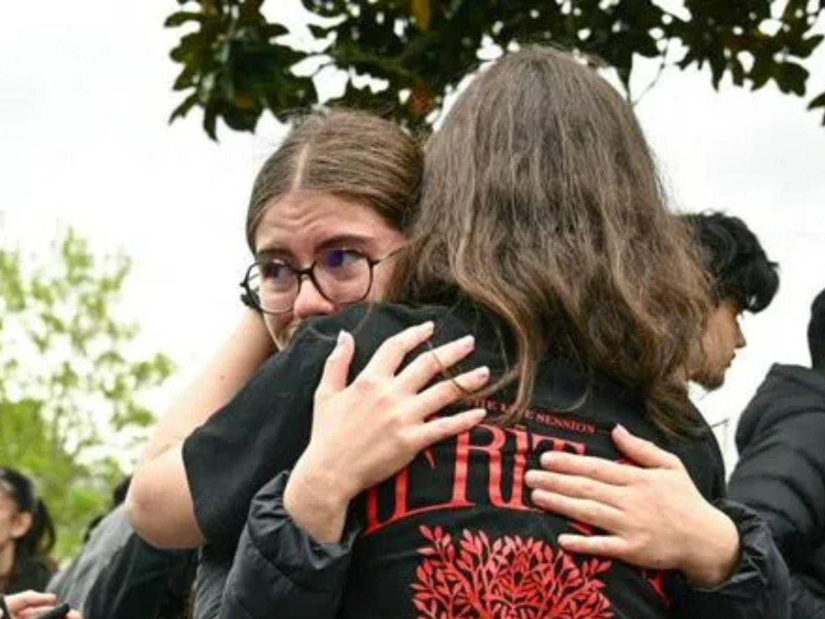Adolescente que apuñaló a su única amiga en Francia tenía fascinación por Hitler