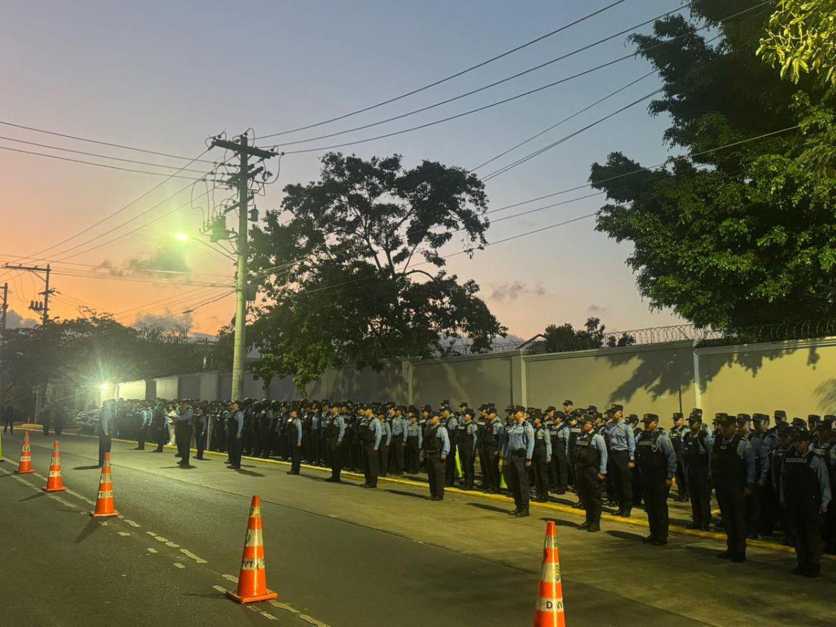 Con mantas y consignas, sindicatos listos para la gran marcha del 1 de mayo en Honduras