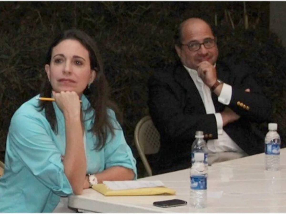 Un amor discreto: ¿Quién es la pareja de María Corina Machado en la actualidad?