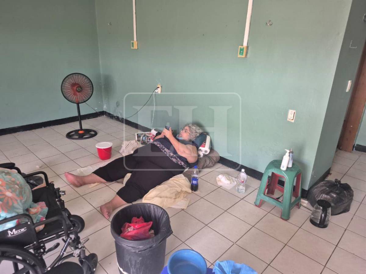 Pesa casi 300 libras: Basima Hilsaca, hermana de Nasser y la única con vida de su familia