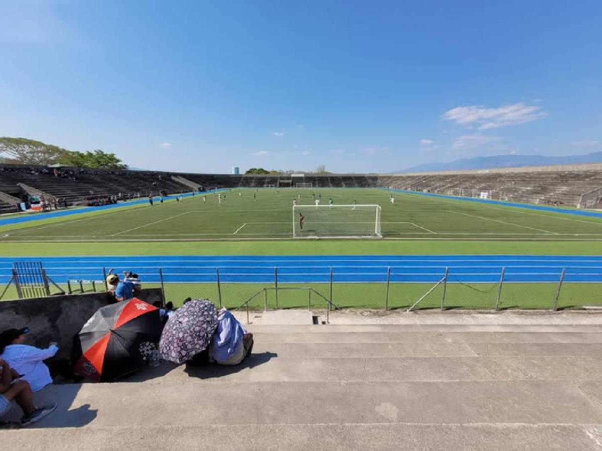 Así es el estadio Roberto Suazo Córdoba de La Paz, recinto que usará Génesis-Policía Nacional