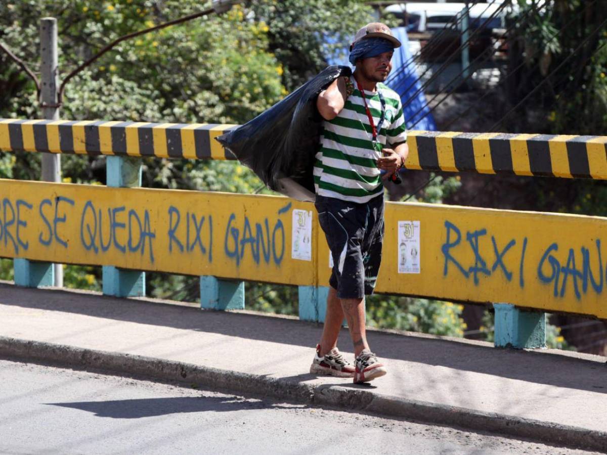 “Regresar a la narcodictadura, ¡jamás!”: invaden la capital con grafitis políticos previo a elecciones