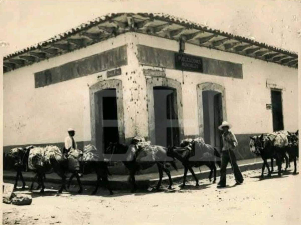 Más de 60 años de historia consumidos en 3 horas: así lucía el popular Chinda Díaz