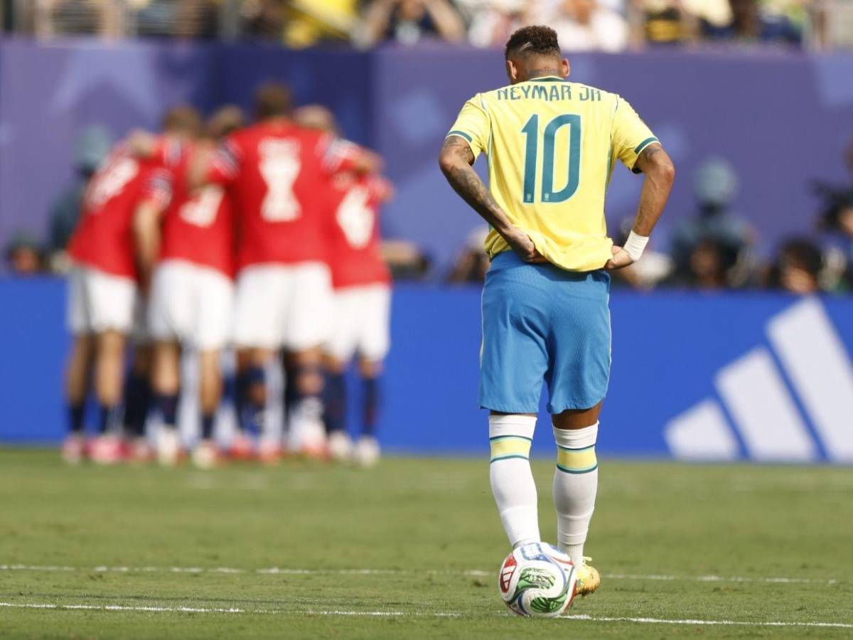 ¿Olvidó el Mundial? El capricho millonario de Neymar que desató críticas en Brasil