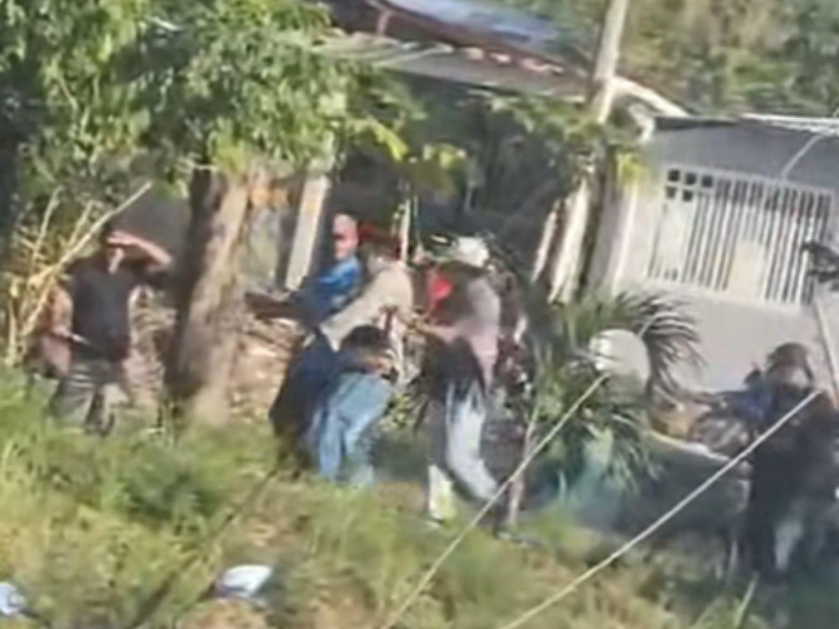 Momento en que el conductor del bus accidentado en Potrerillos quiso escapar