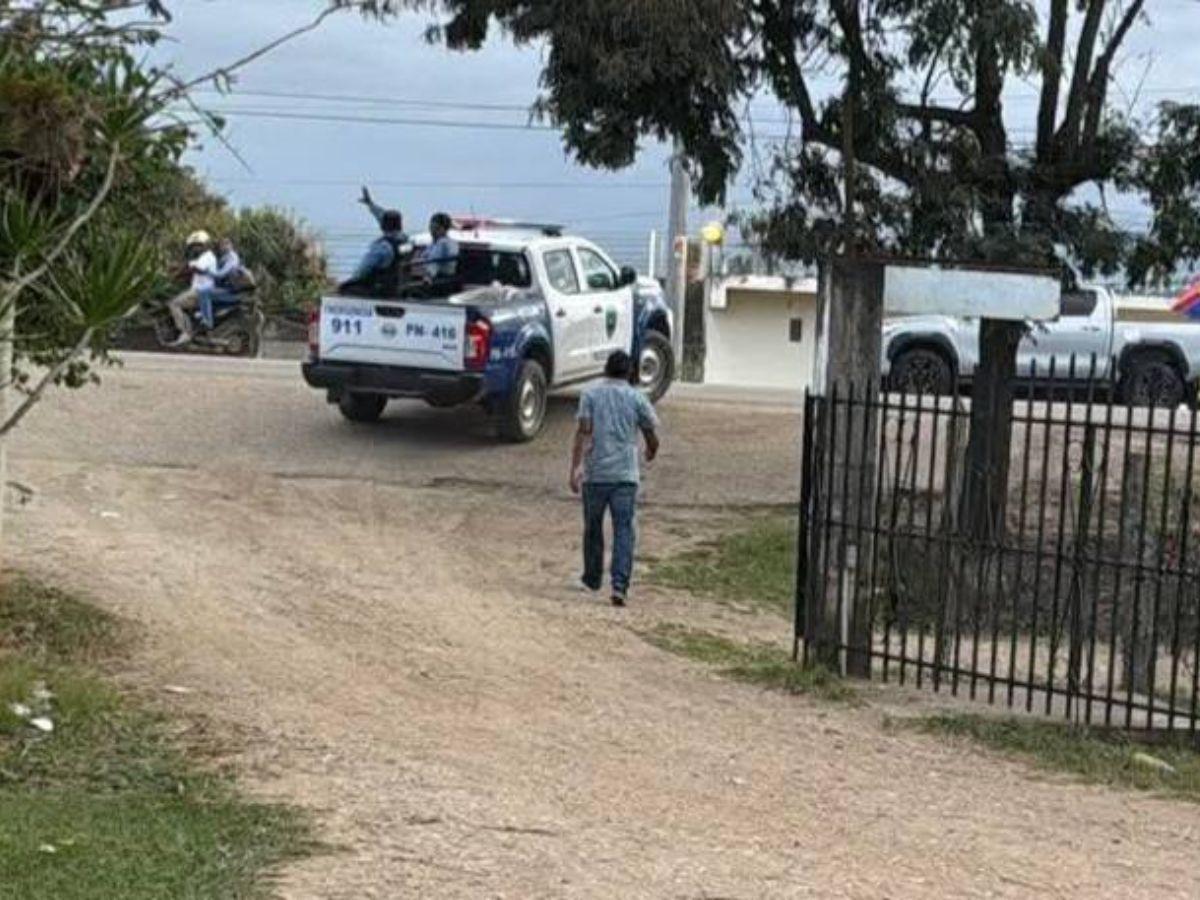 Karla Ramos intentó escapar de los sicarios y fue asesinada en el solar de su casa