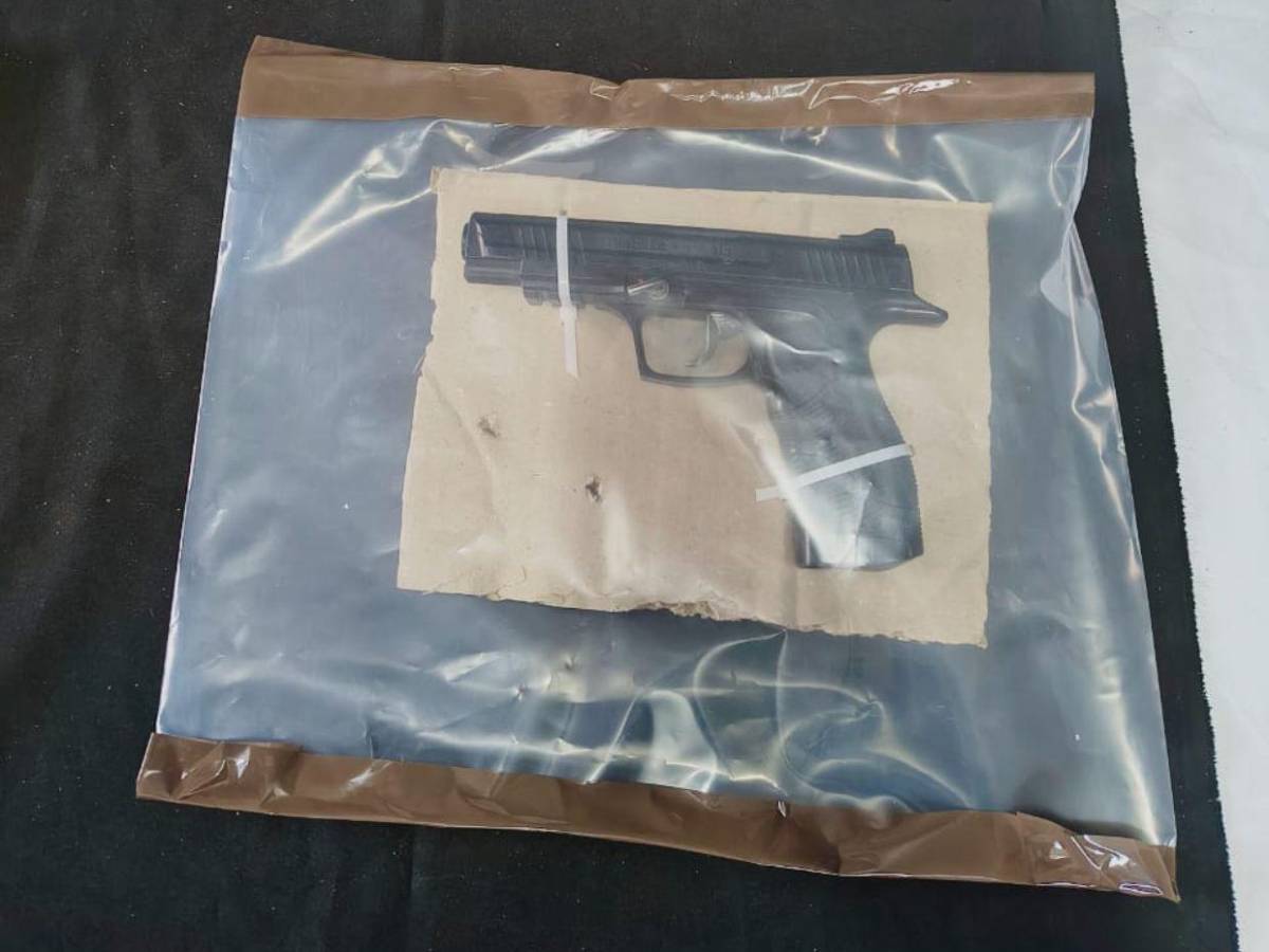 Con pistola de juguete y fingiendo ser del Cártel del Diablo: así extorsionaba La Morena